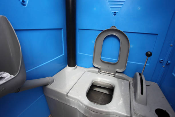 Best Portable restroom trailer rental  in New Hampton, IA
